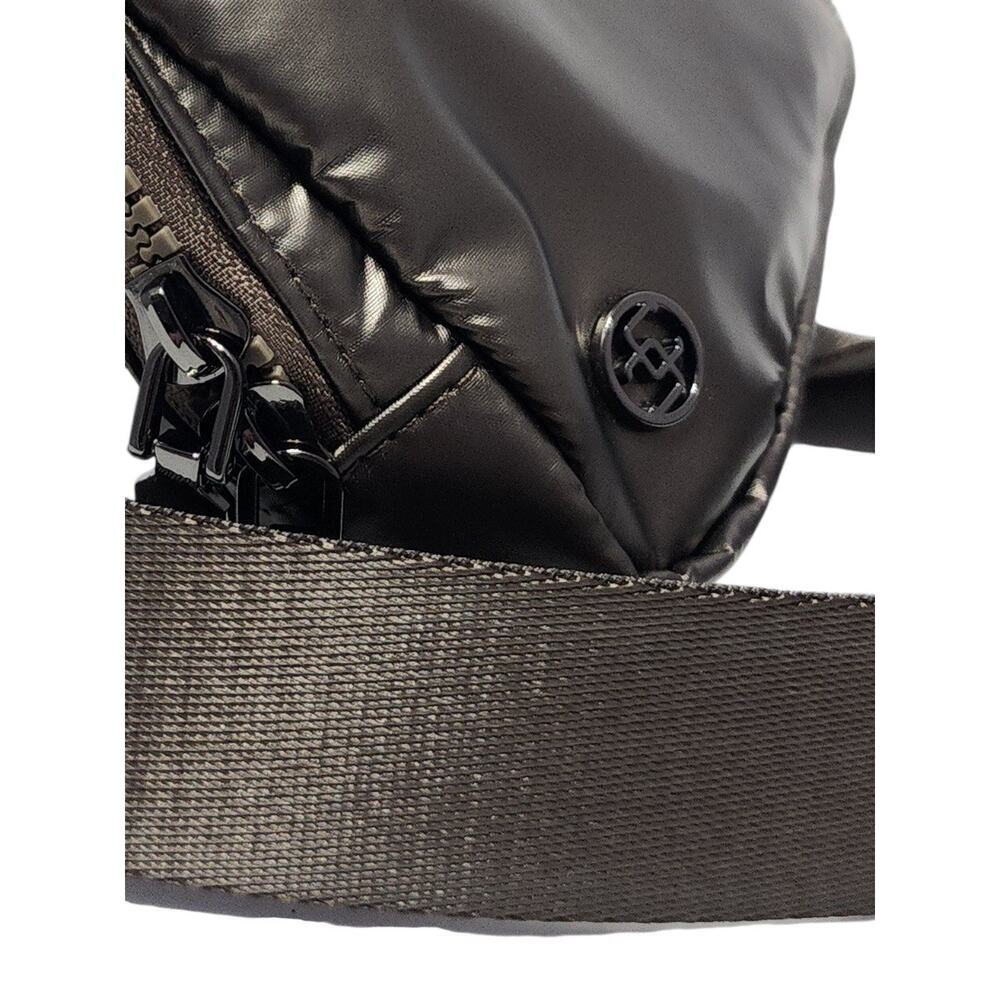 Chico's Everywhere Crossbody Belt Bag Bronze Small On-The-Go Fanny Pack Purse - Picture 4 of 9